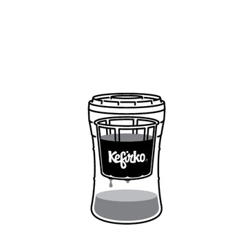 Dibujo técnico en blanco y negro del fermentador de queso de Kéfir Kefirko, destacando su diseño y logotipo.