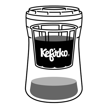 Ilustración del fermentador de queso Kefirko en uso, separando el suero de la cuajada para hacer queso de kéfir.